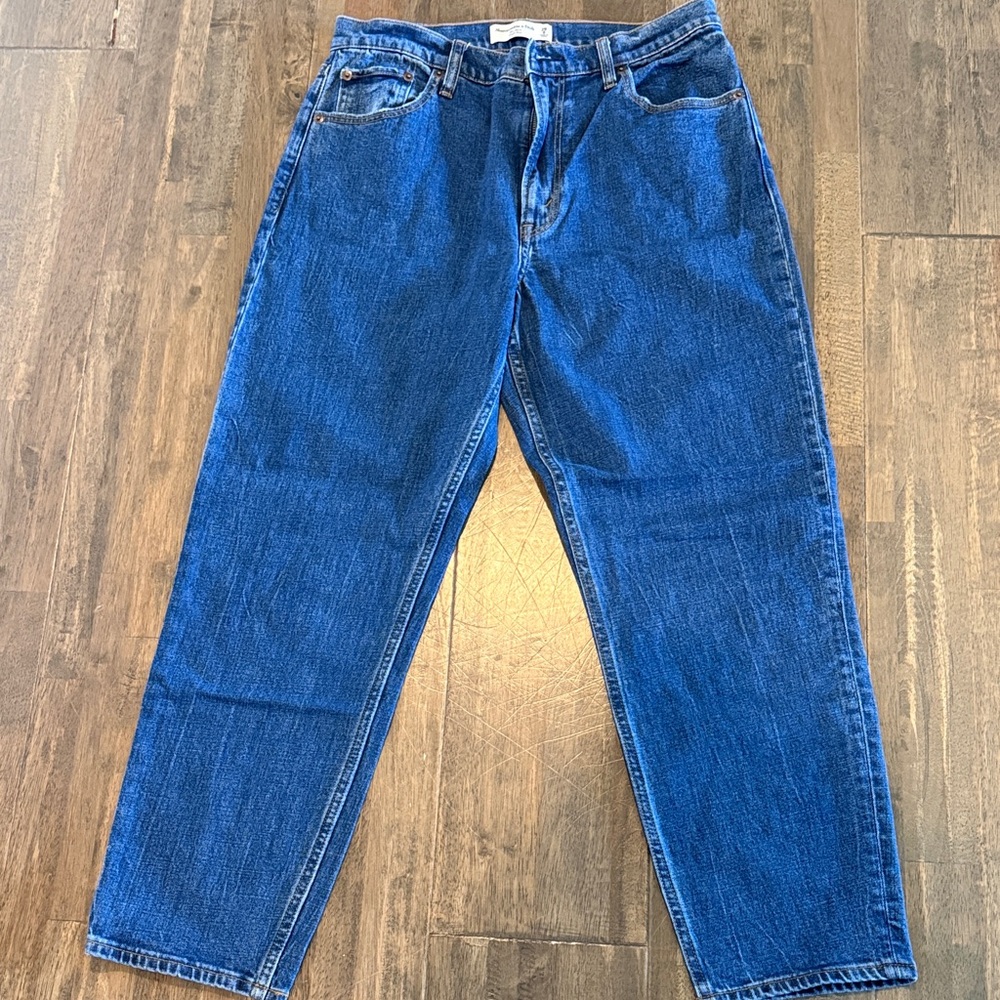 Abercrombie & Fitch Women’s the mom high rise Jeans